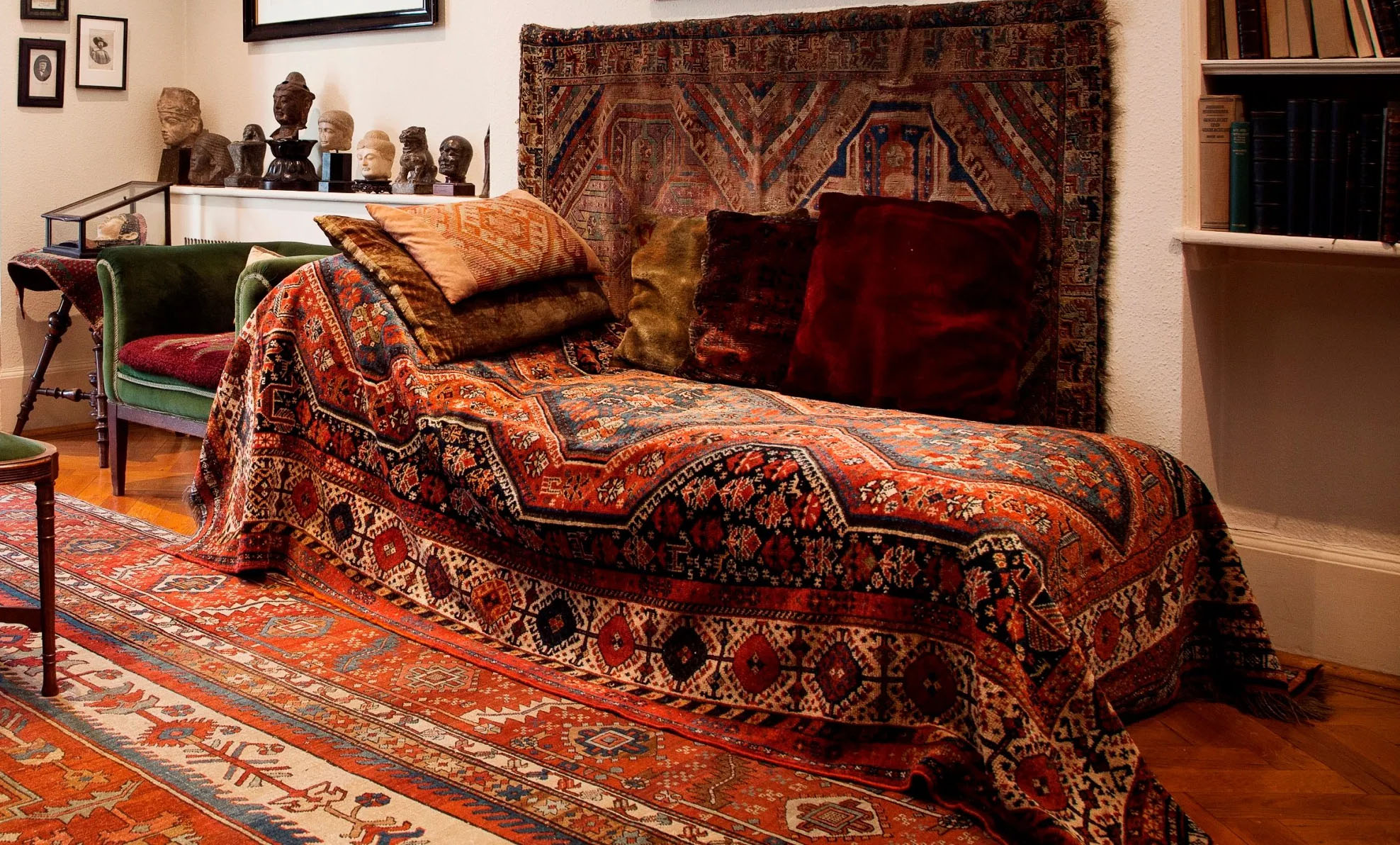 Freud's Famous Psychoanalytic Couch